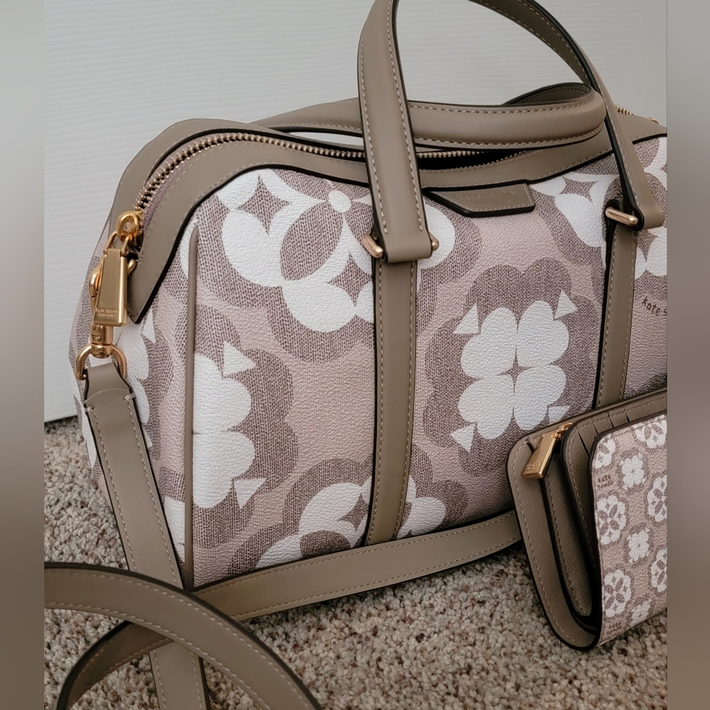 Kate Spade Jacquard Satchel & wallet - Picture 2 of 7